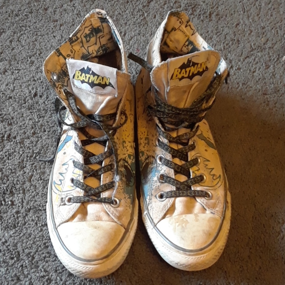 Batman high top converse